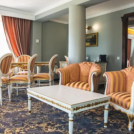 Hotel Sungarden Golf & Baciu (Cluj)