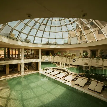 Sungarden Golf & 5*