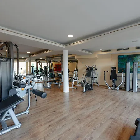 Sungarden Golf & Hotel