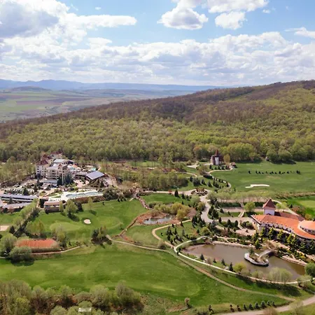 Sungarden Golf & 5*