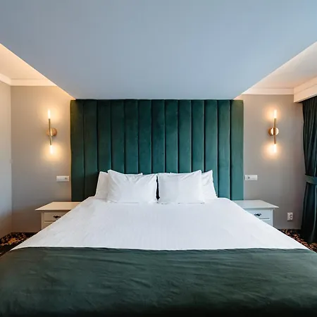 Hotel Sungarden Golf & 5*
