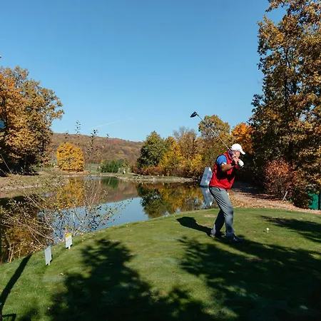 Sungarden Golf & Hotel