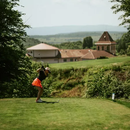 Hotel Sungarden Golf &