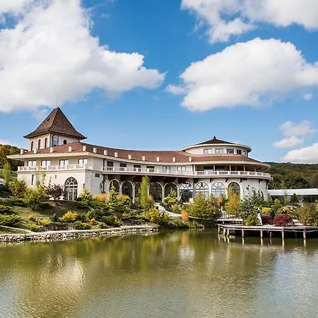 Sungarden Golf & 5*